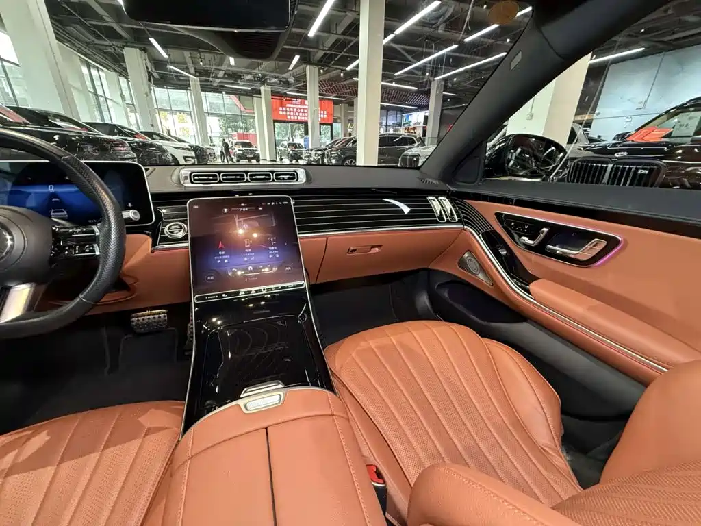 Mercedes-Benz S-Class — миниатюра 22