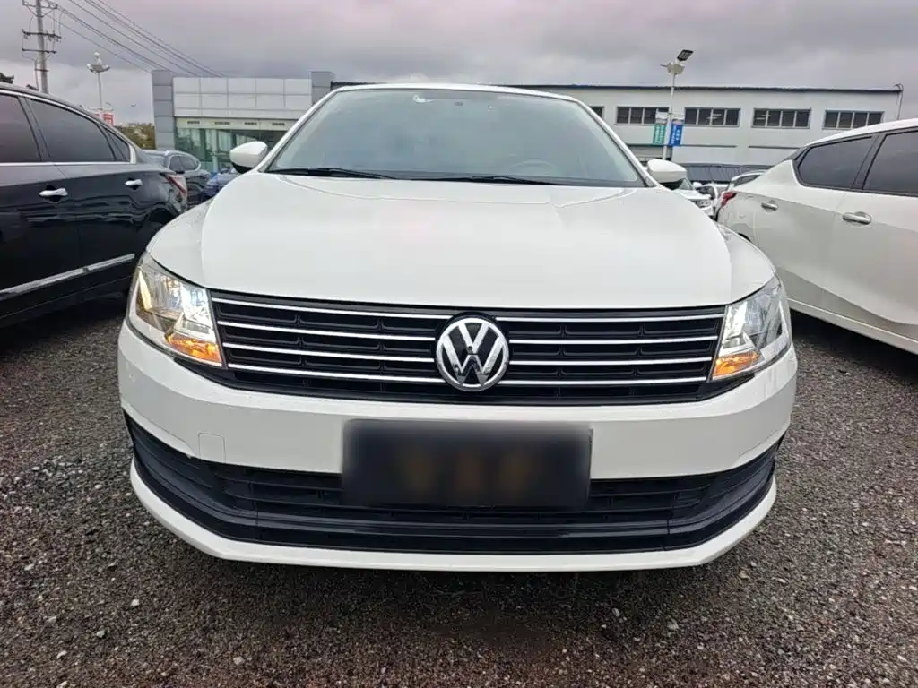 Volkswagen Lavida — миниатюра 3