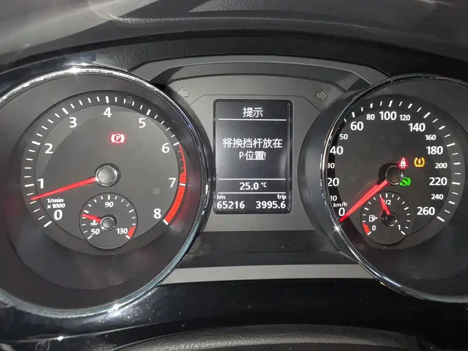 Volkswagen Sagitar — миниатюра 14