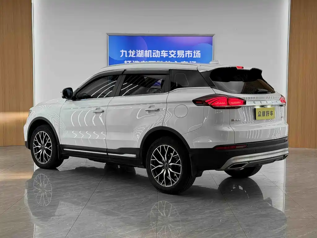 Geely Boyue — миниатюра 5