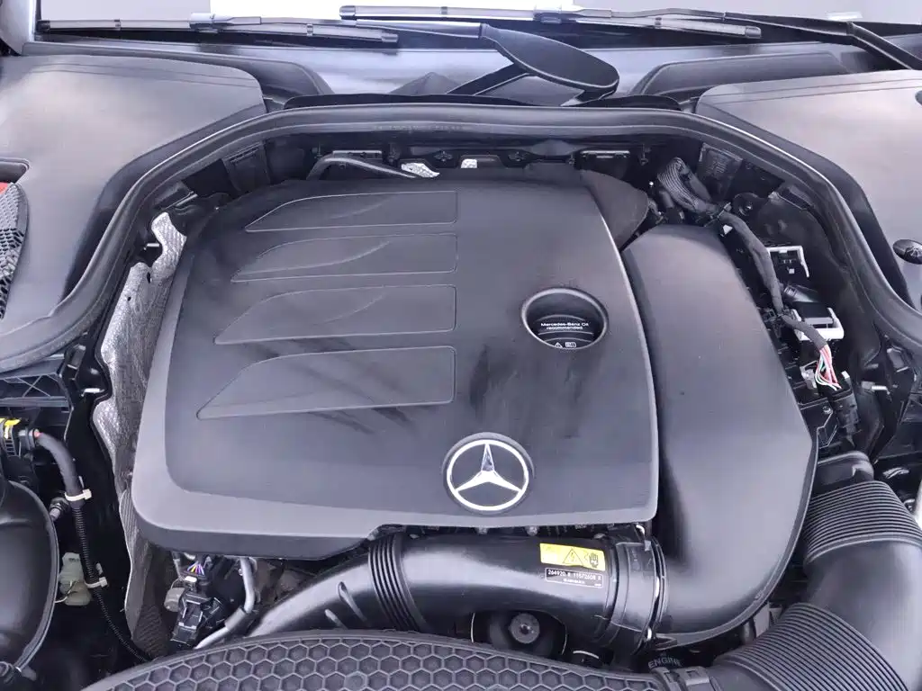 Mercedes-Benz E-Class — миниатюра 24