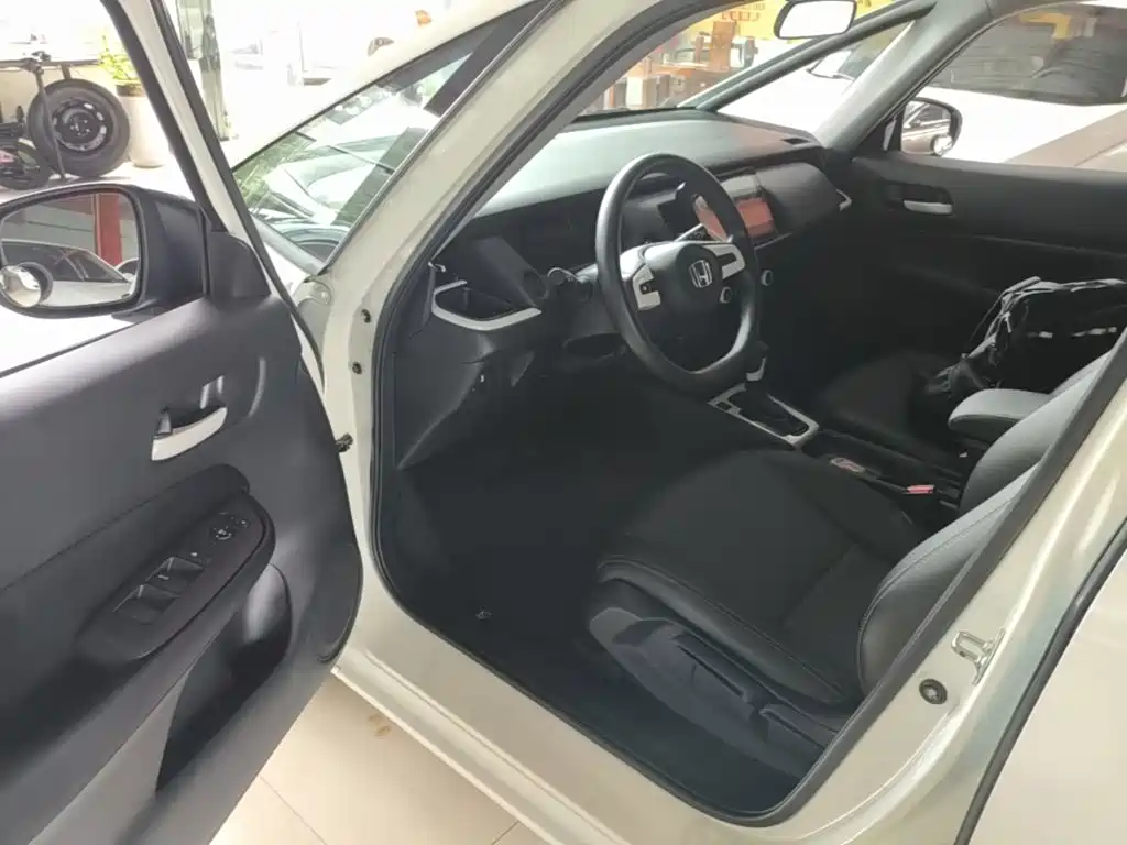 Honda Fit — миниатюра 16