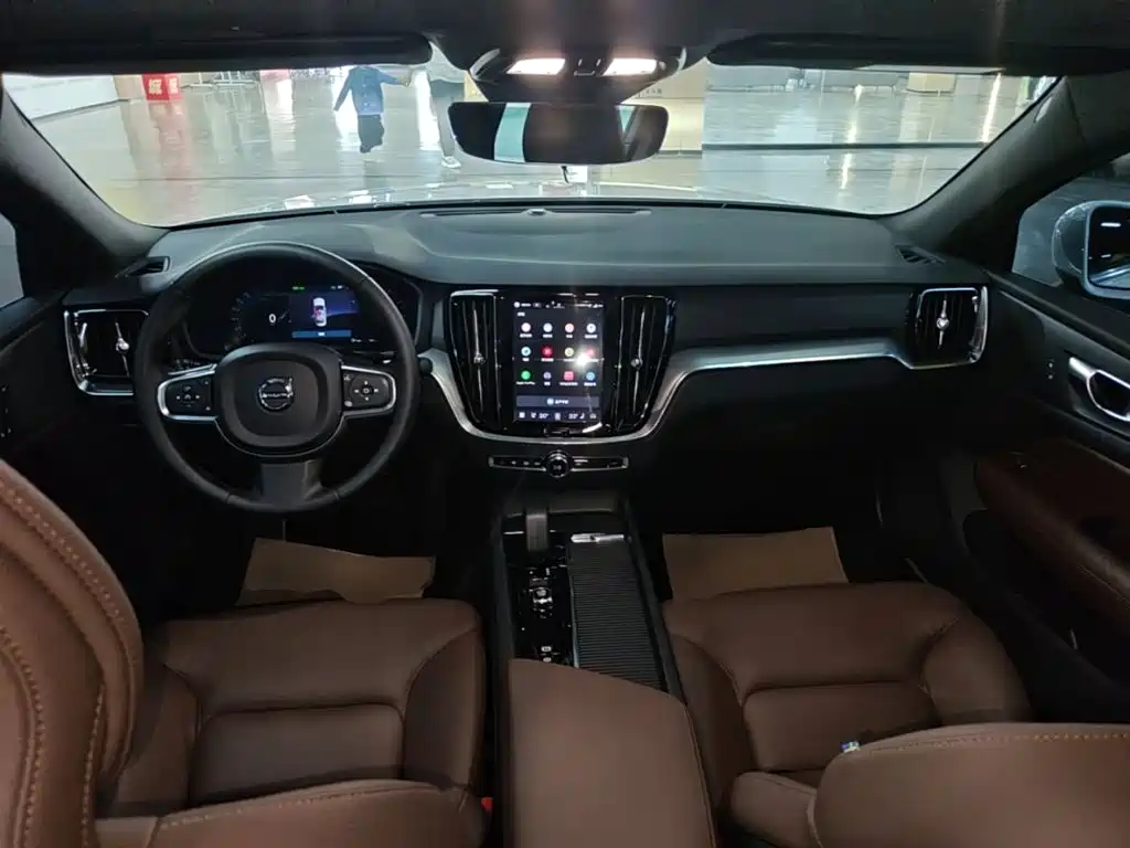 Volvo S60 — миниатюра 10