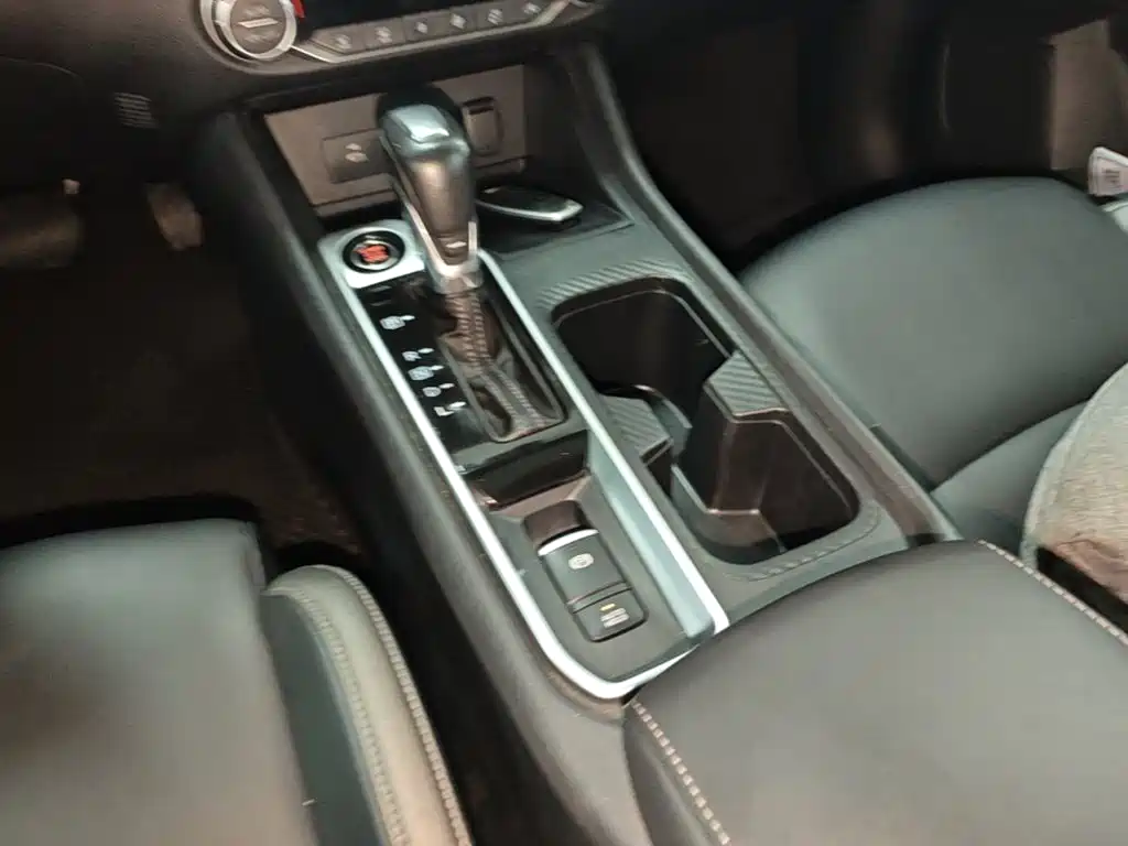 Nissan Sylphy — миниатюра 14