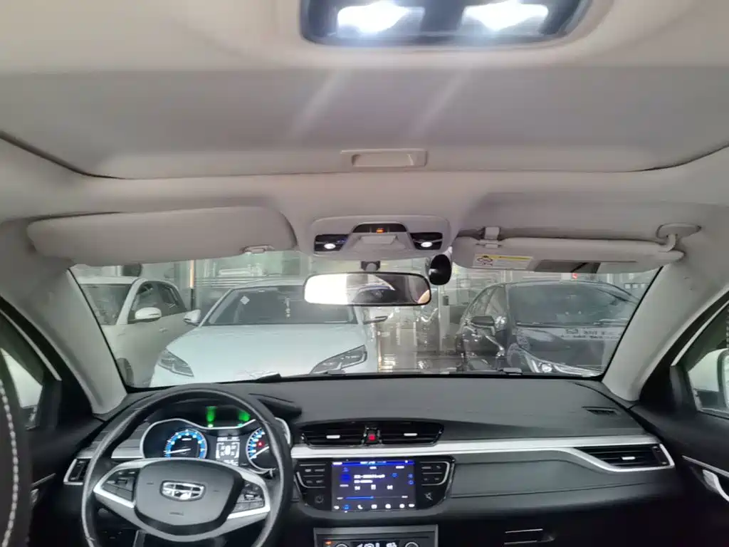Geely Emgrand — миниатюра 18