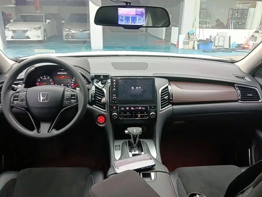 Honda Avancier — миниатюра 10