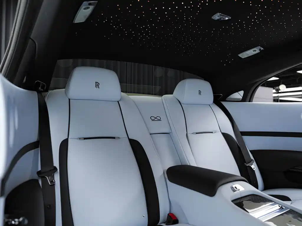 Rolls-Royce Wraith — миниатюра 20