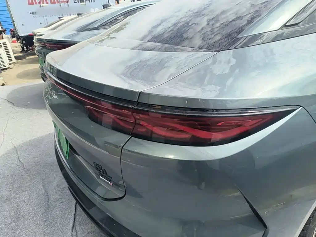 BYD Han L — миниатюра 8