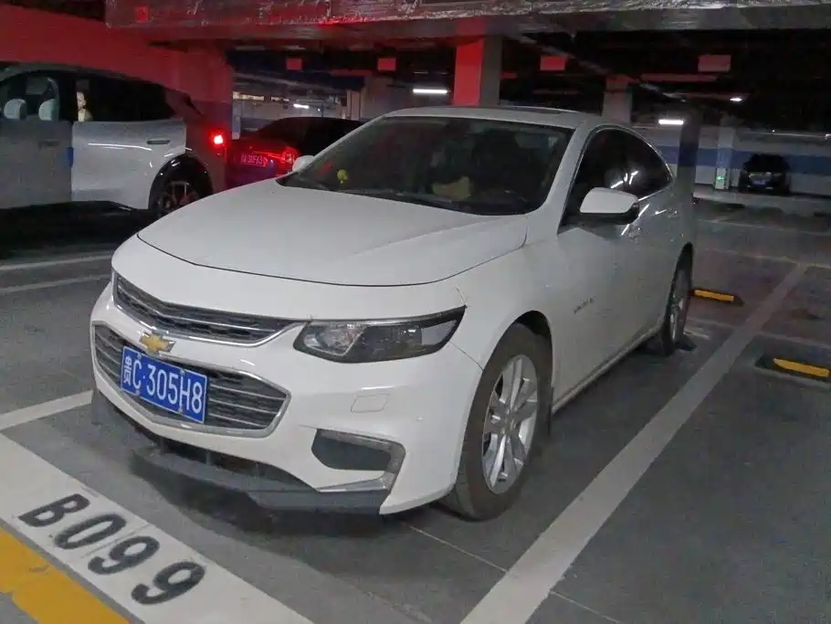 Chevrolet Malibu XL