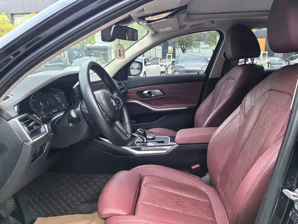 BMW 3 Series — миниатюра 10