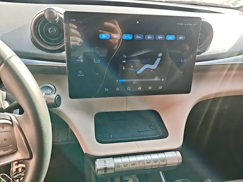 BYD Dolphin — миниатюра 13