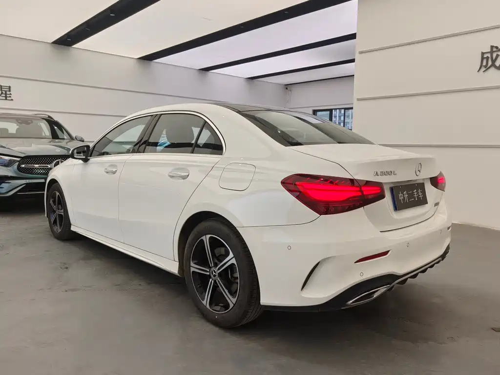 MERCEDES-BENZ A CLASS