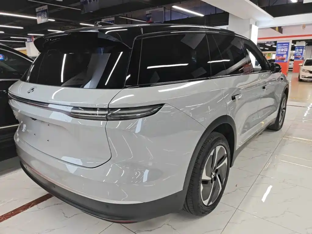 NIO ES8 — миниатюра 7