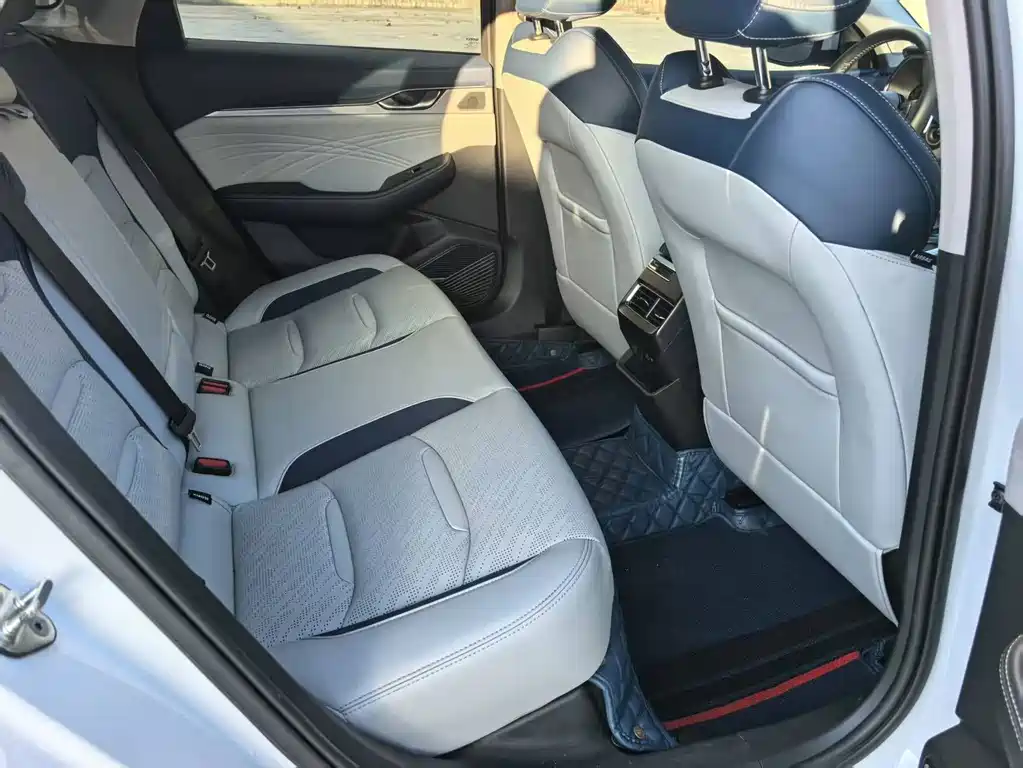 Geely Xingrui — миниатюра 9