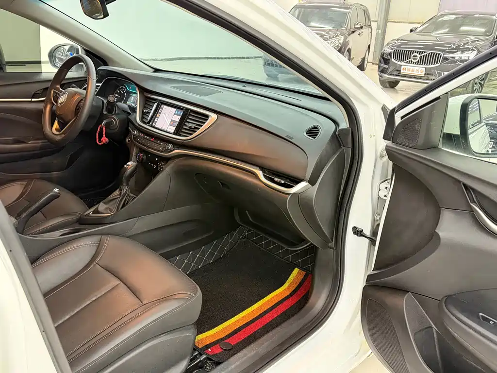 Buick Excelle — миниатюра 6