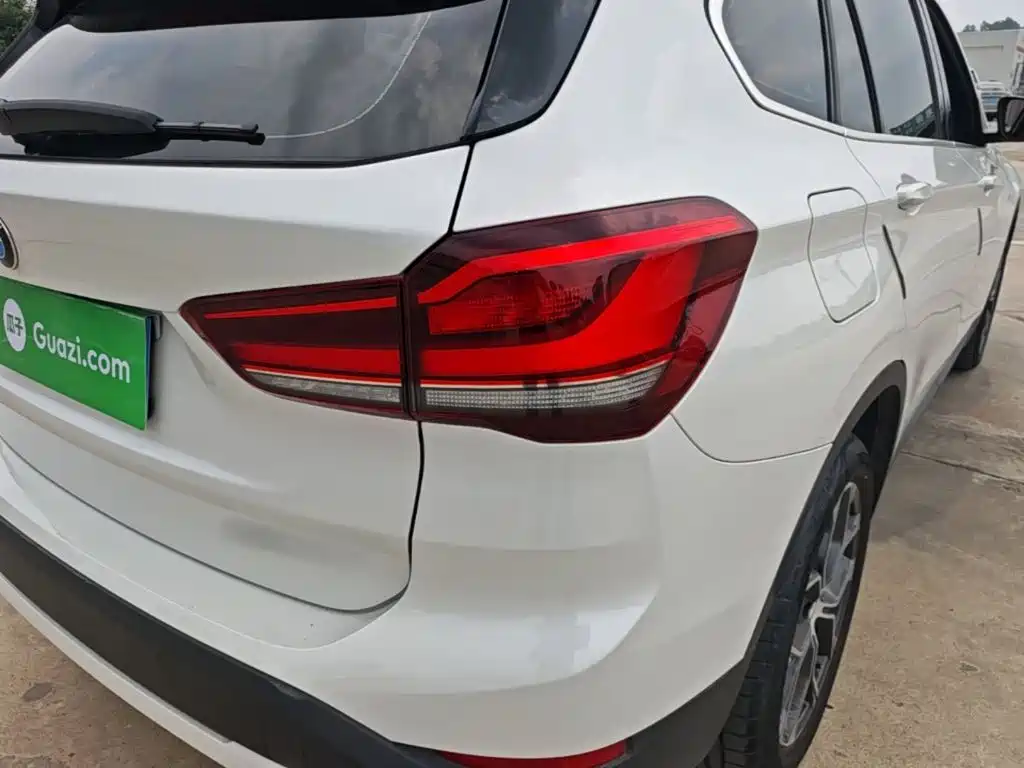 BMW X1 2021 sDrive25Li Lead