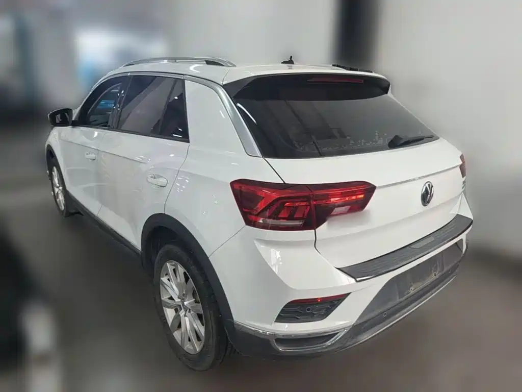 Volkswagen T-Roc — миниатюра 7