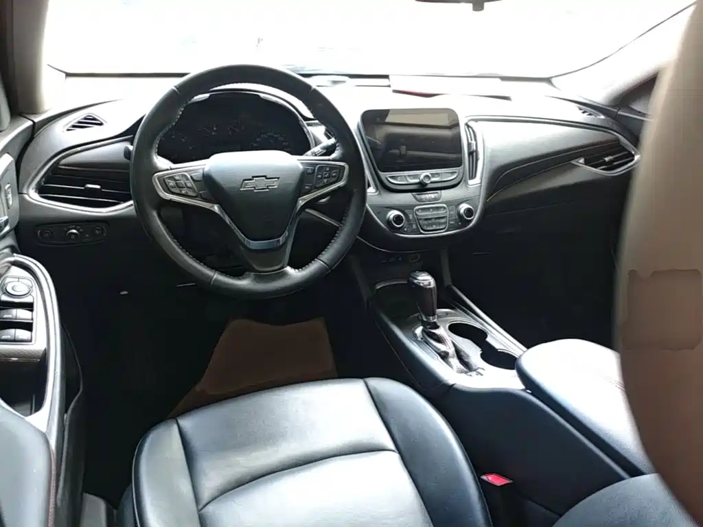 Chevrolet Malibu XL — миниатюра 10