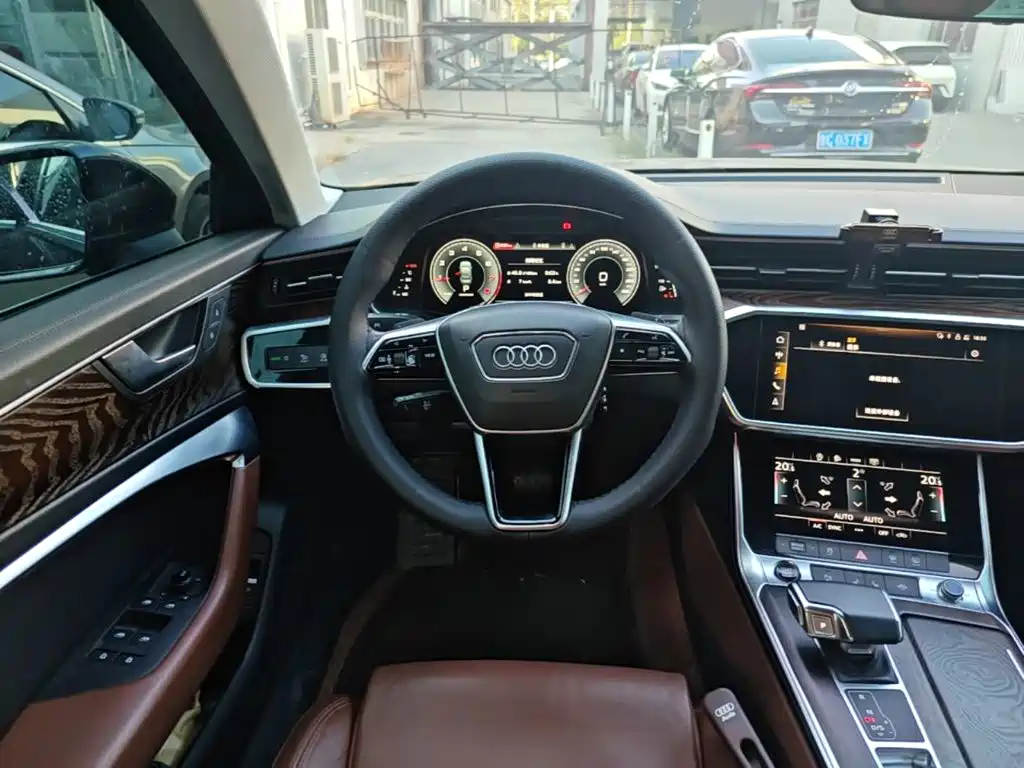 Audi A6L — миниатюра 11
