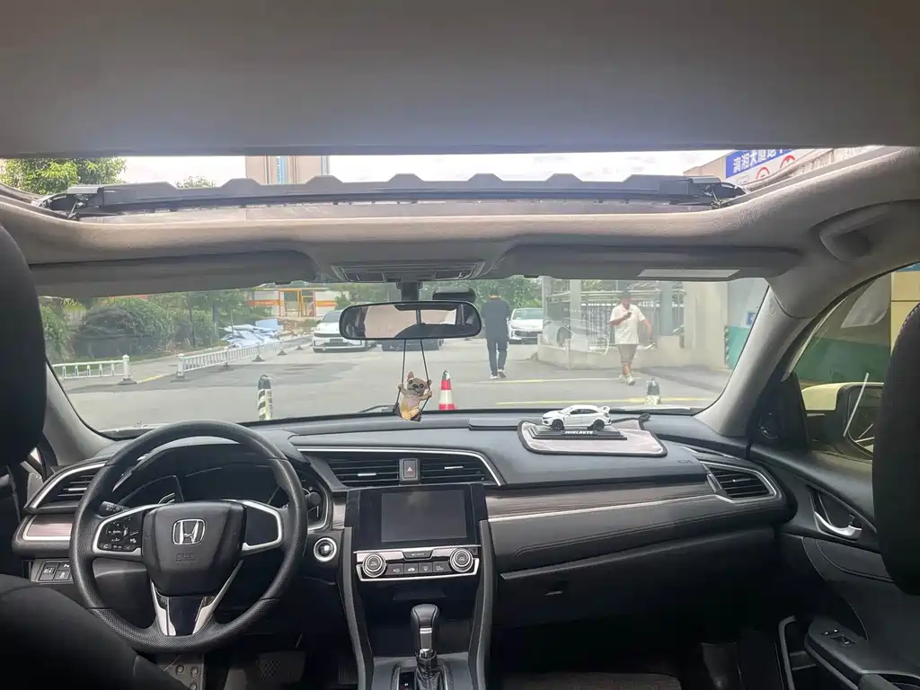 Honda Civic — миниатюра 11