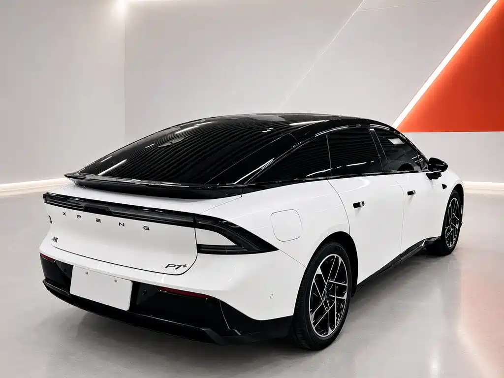 XPeng P7+ — миниатюра 6