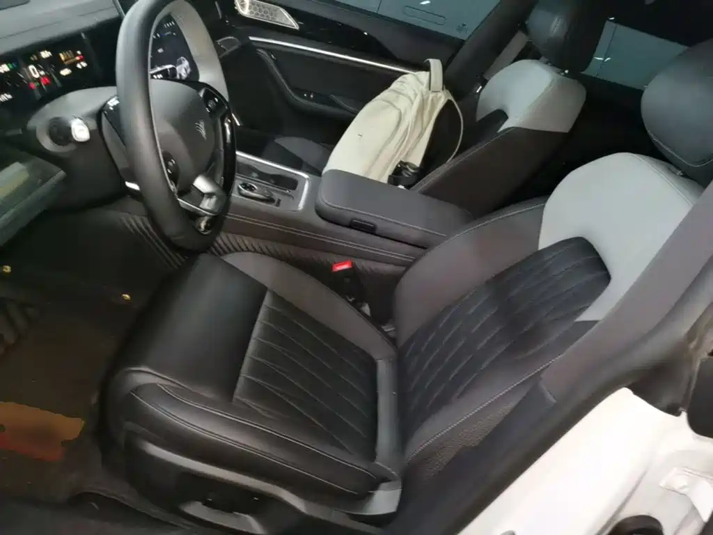Neta S Shooting Brake — миниатюра 15
