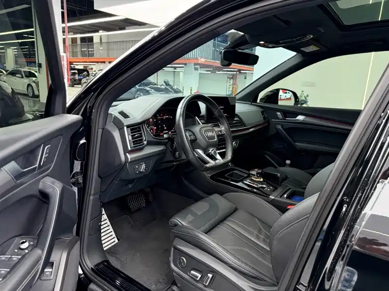 Audi Q5L — миниатюра 4