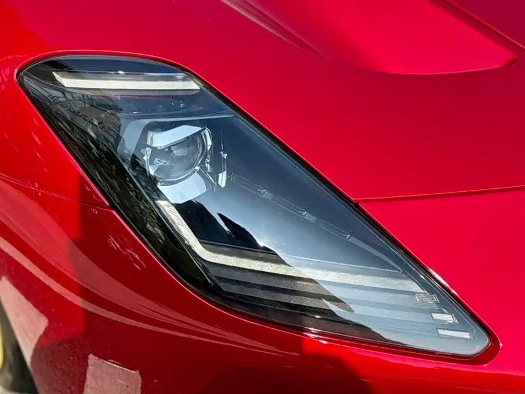 Maserati MC20 — миниатюра 3