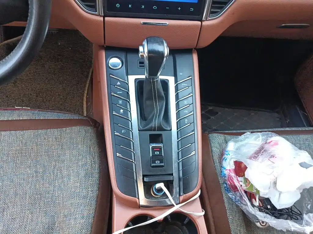 Zotye Zotye SR9 — миниатюра 10