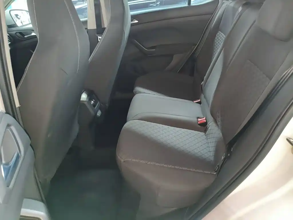 Volkswagen T-Cross — миниатюра 17