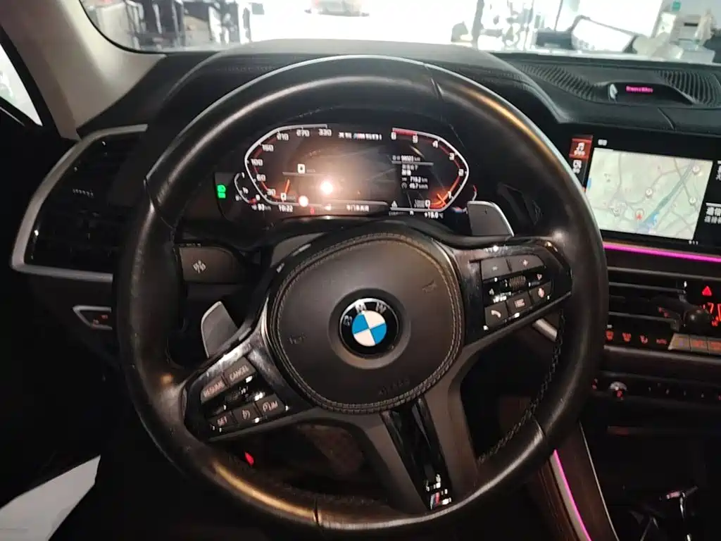 BMW X5 (Import) — миниатюра 11
