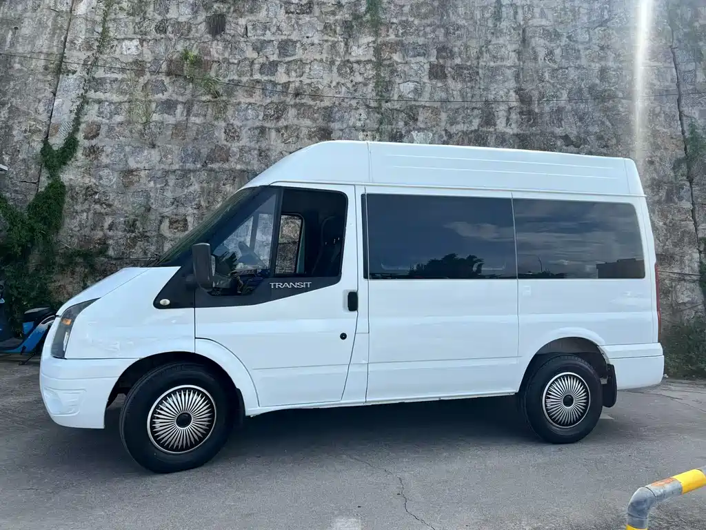 Ford Transit Custom — миниатюра 7
