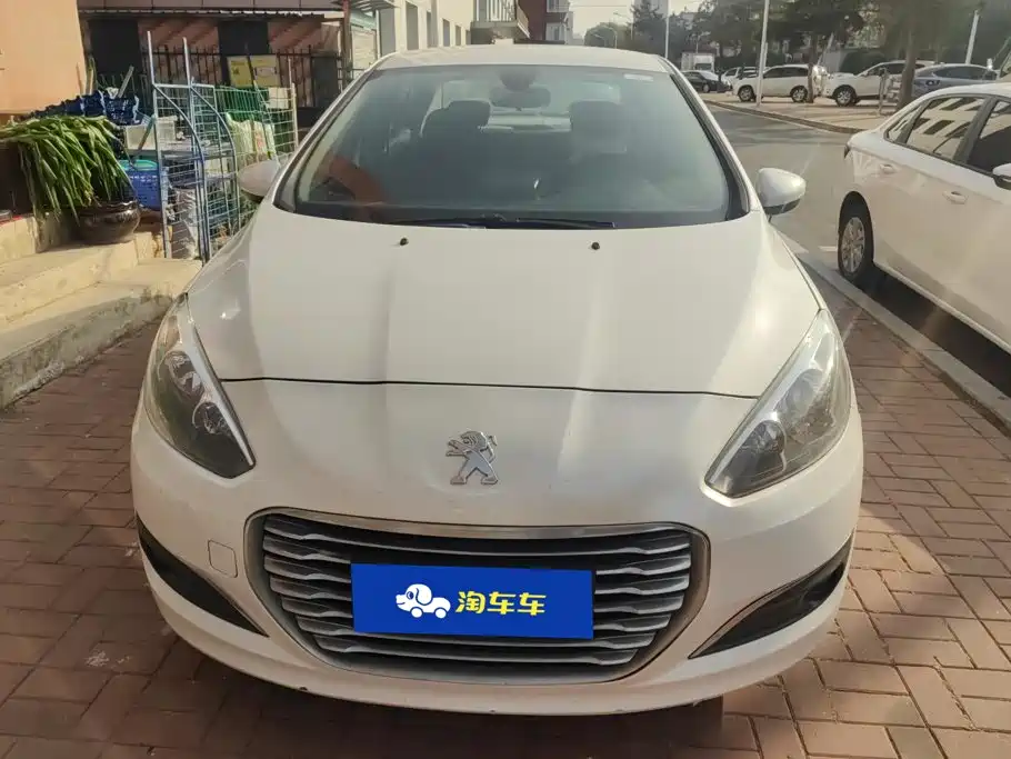 Peugeot 308 — миниатюра 2