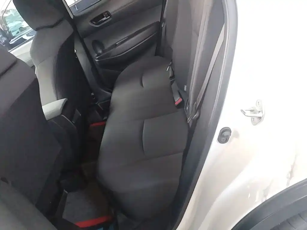 Toyota Corolla Cross — миниатюра 17