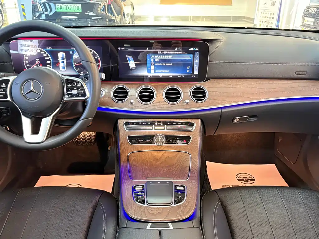 Mercedes-Benz E-Class — миниатюра 15