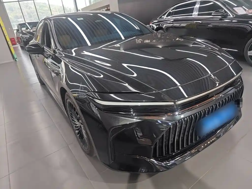 Toyota Crown (Import) — миниатюра 4