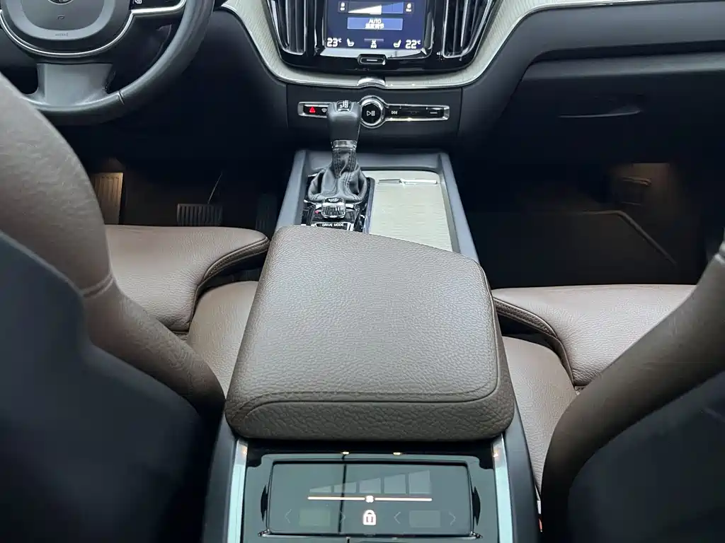 Volvo XC60 2020 T5 Luxury