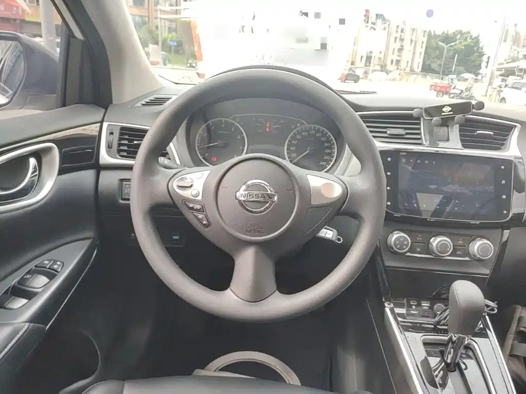 Nissan Sylphy — миниатюра 11