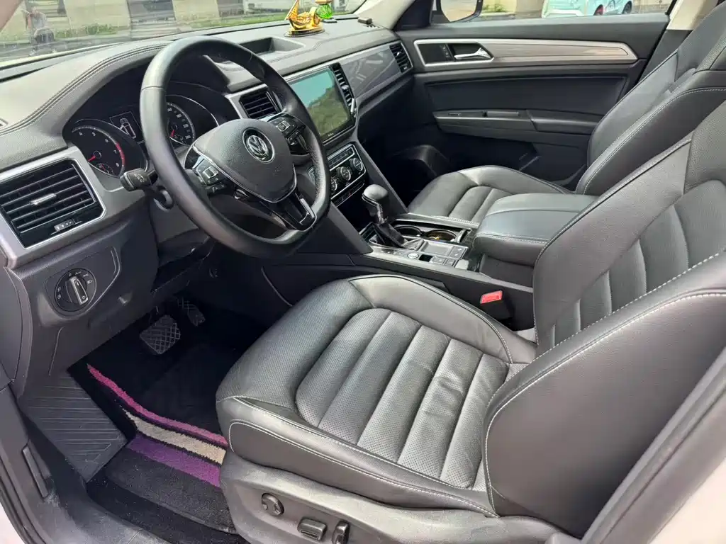 Volkswagen Teramont — миниатюра 8