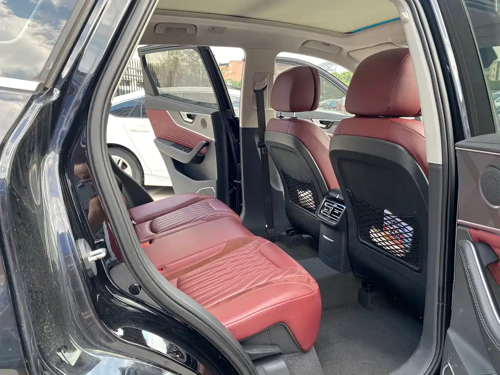 Hongqi Hongqi HS5 — миниатюра 10