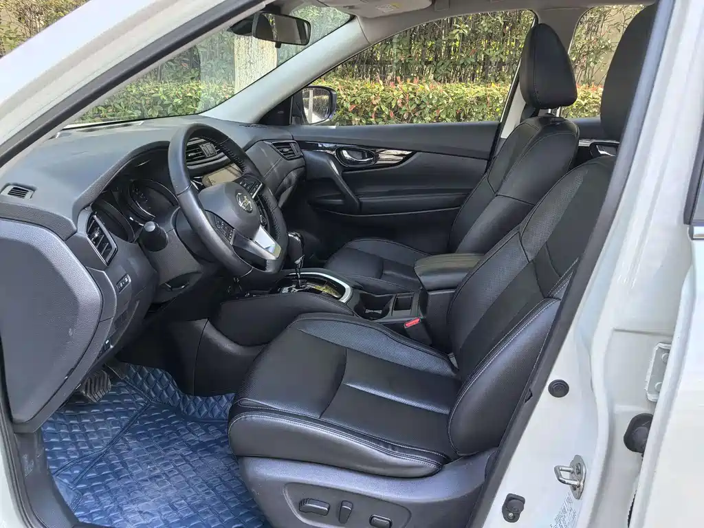 Nissan X-Trail — миниатюра 4