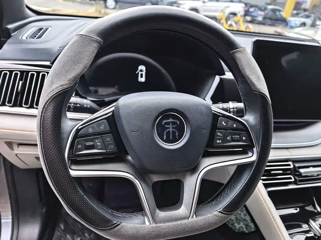BYD PLUS New Energy — миниатюра 19