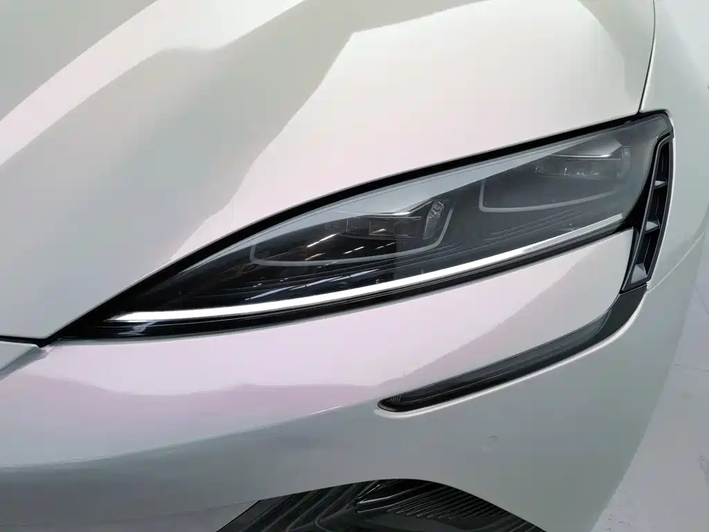 BYD Seal — миниатюра 7