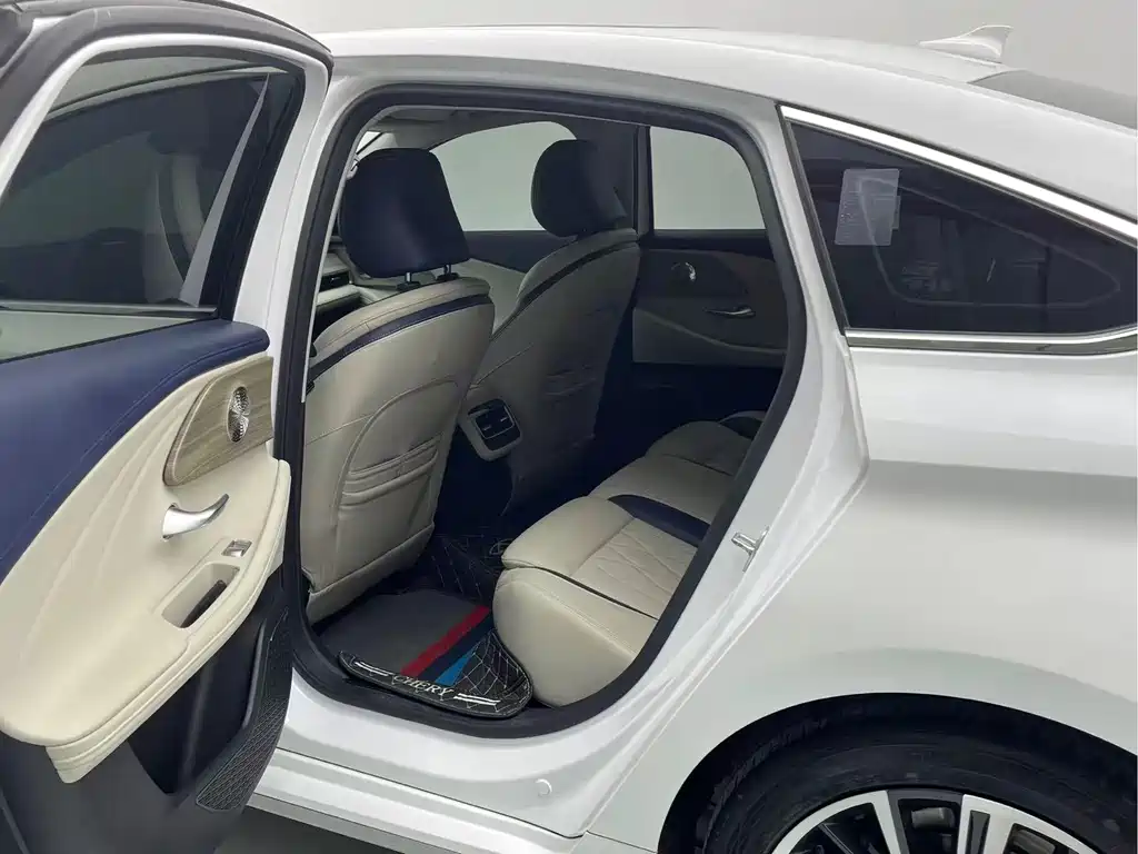 Chery Arrizo 8 — миниатюра 6