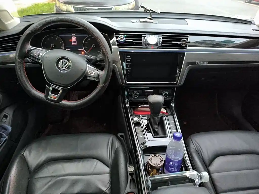 Volkswagen Phideon — миниатюра 5