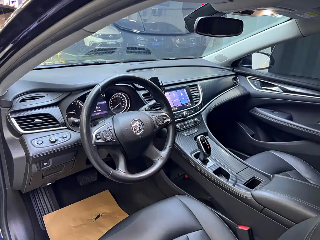 Buick LaCrosse — миниатюра 9