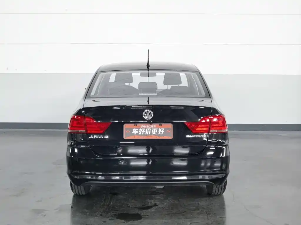 Volkswagen Santana — миниатюра 4