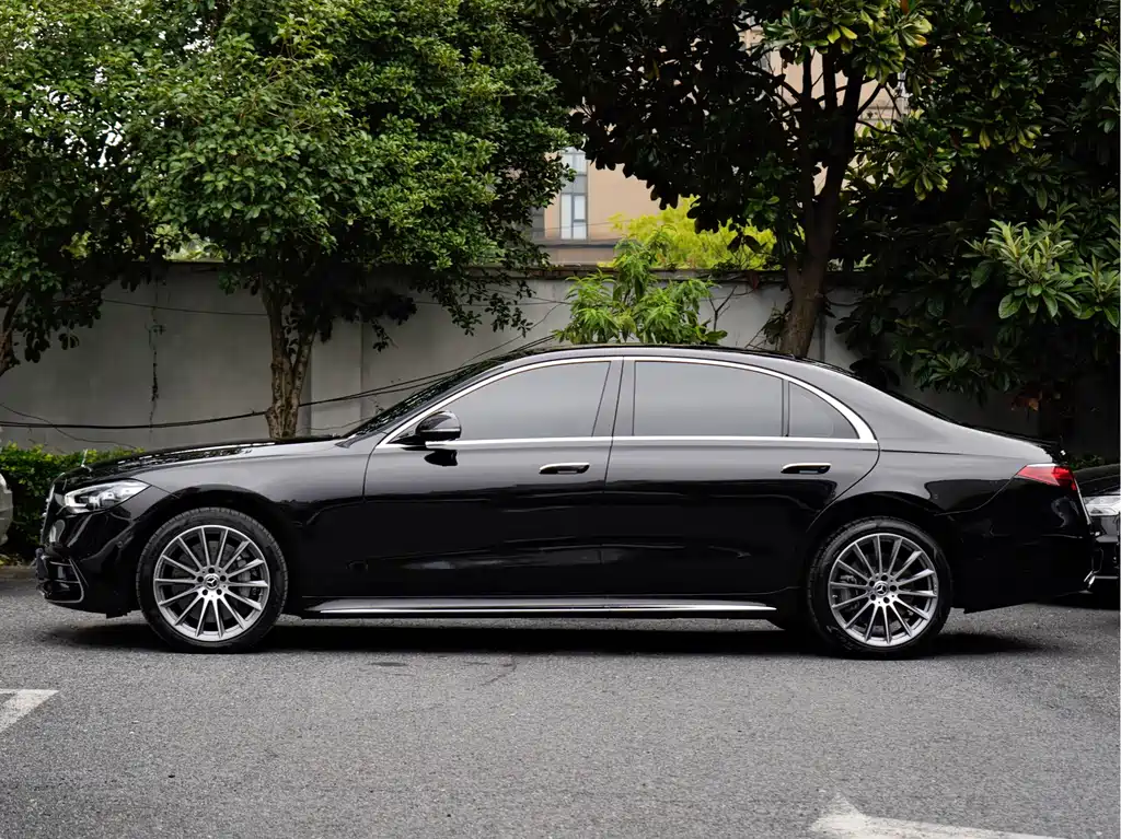 Mercedes-Benz S-Class — миниатюра 3