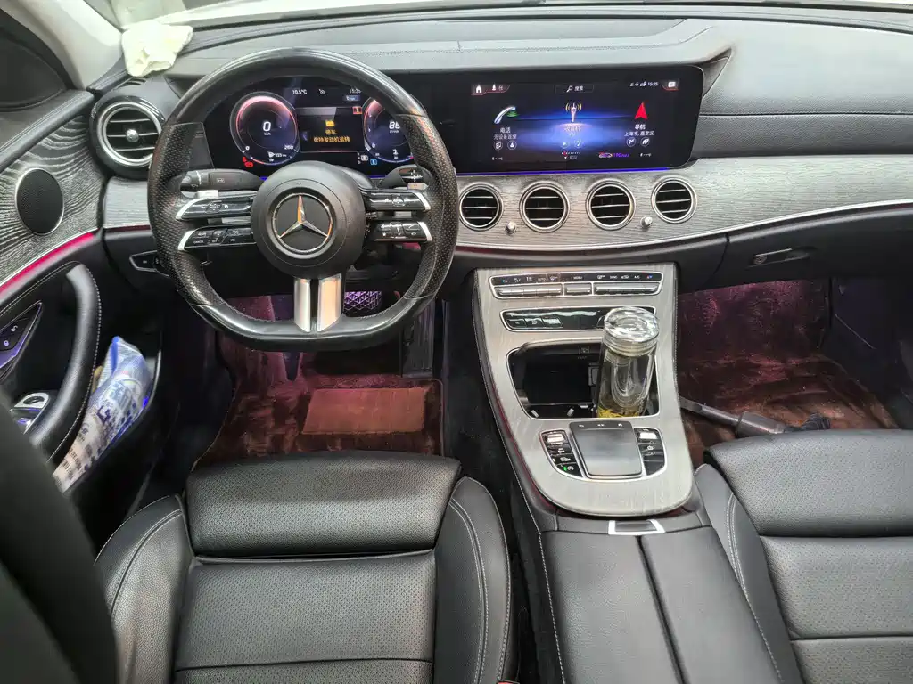 Mercedes-Benz E-Class — миниатюра 8