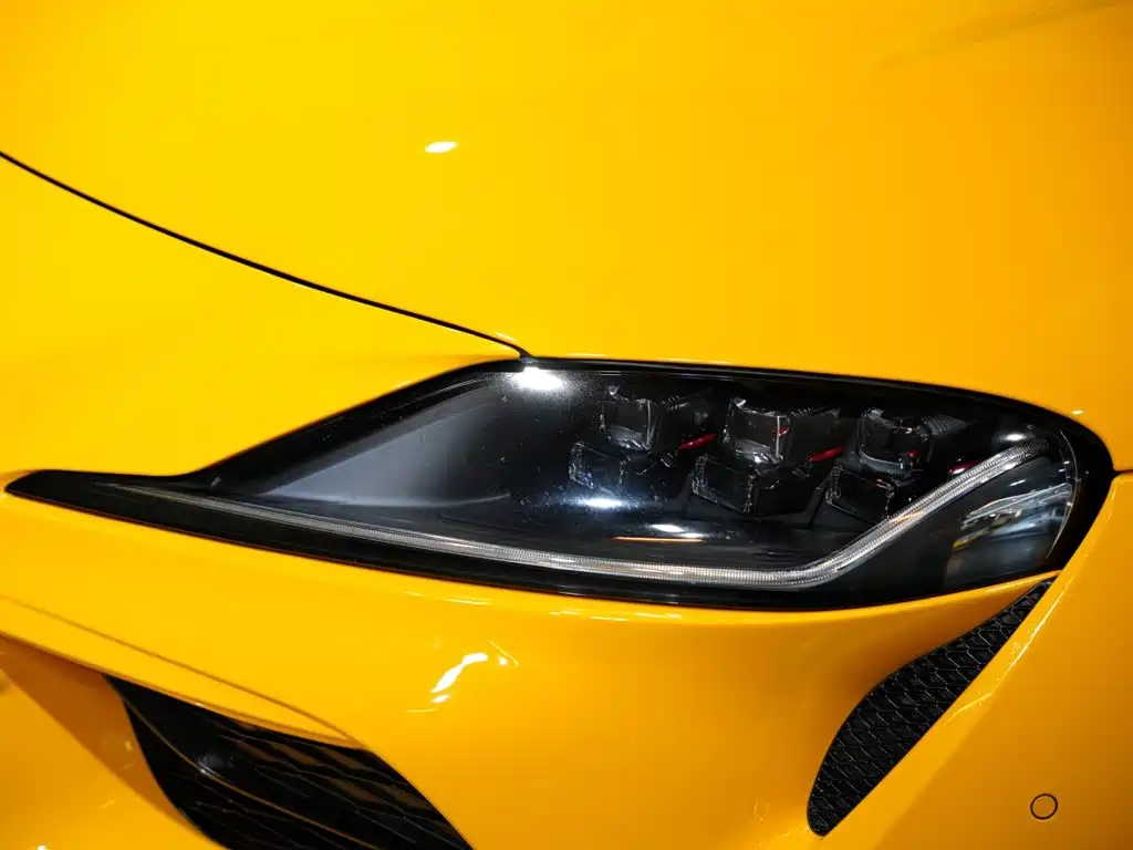 Toyota Supra — миниатюра 4